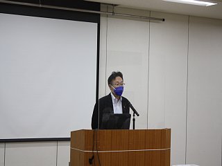 岡ア共同代表があいさつ