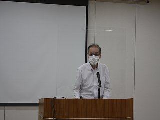 坂井事務局次長が役員体制を提案